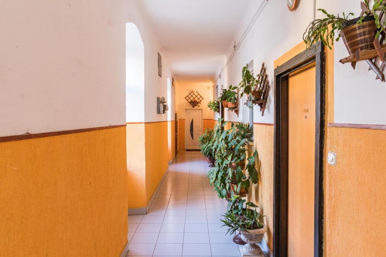 Apartman Lussi PUY Exterior foto