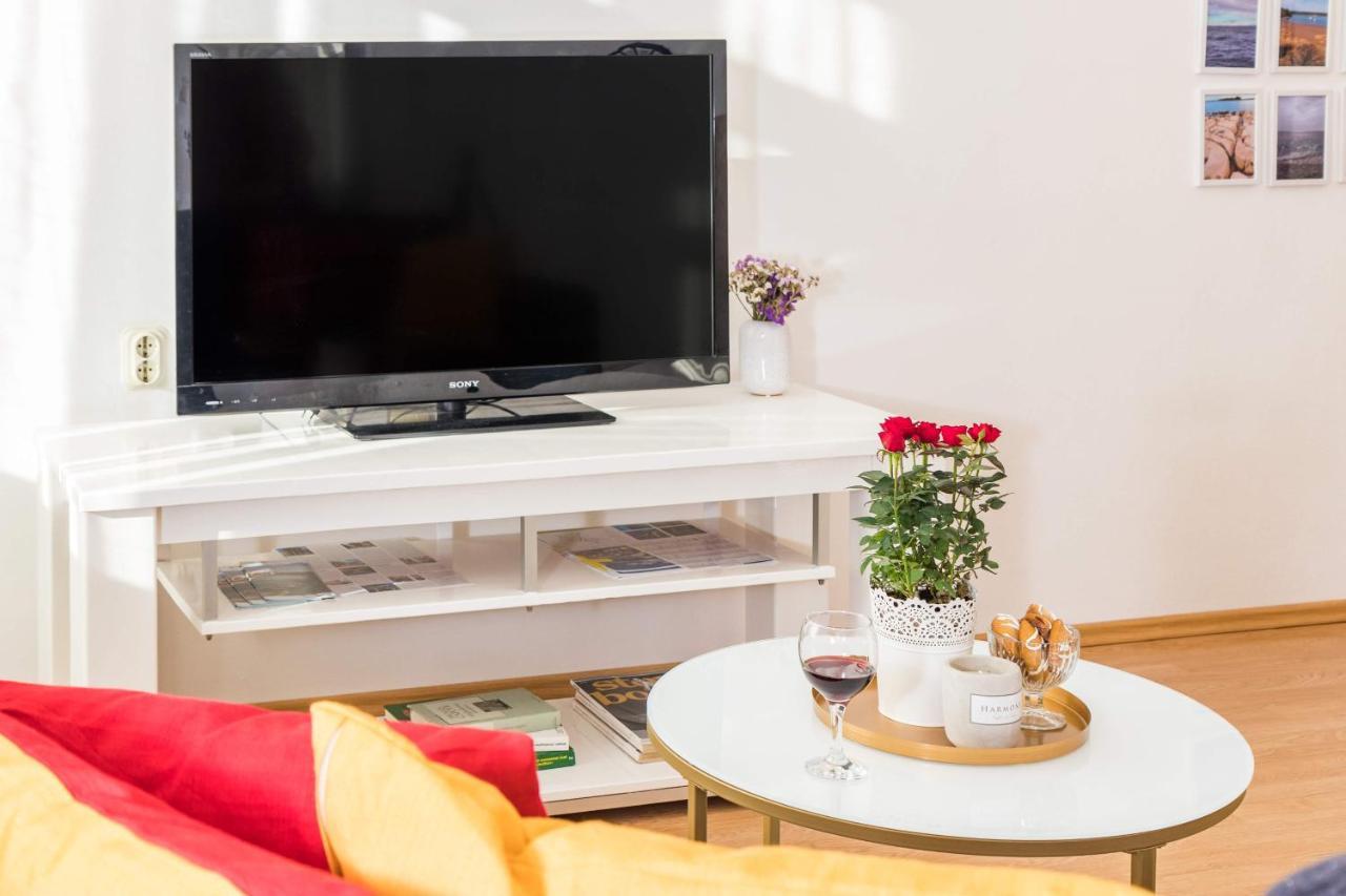 Apartman Lussi PUY Exterior foto